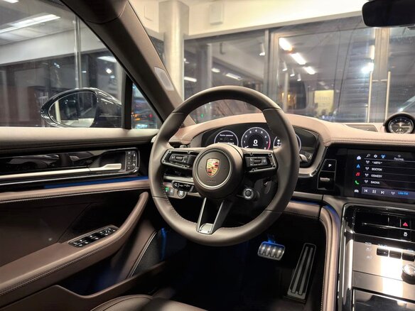 2026 Porsche Panamera 4 E-Hybrid Executive III, чёрный, 26990000 рублей - вид 24