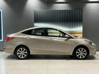 2012 Hyundai Solaris I, бежевый, 610000 рублей, вид 5