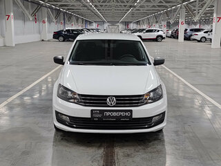 2017 Volkswagen Polo V Рестайлинг, белый, 649000 рублей, вид 2