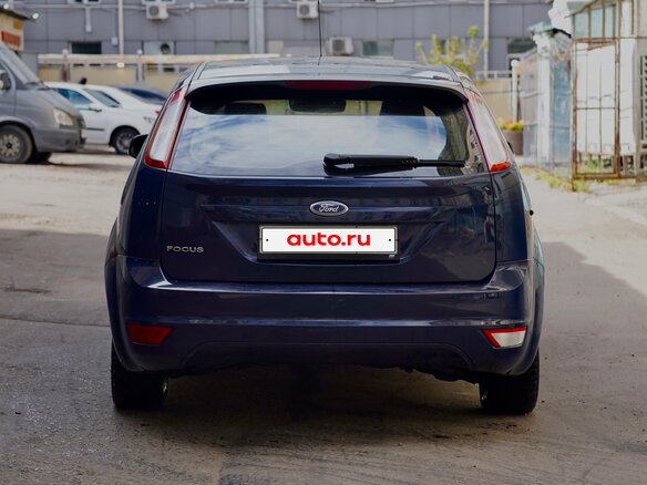 2009 Ford Focus II Рестайлинг, синий, 330000 рублей - вид 1