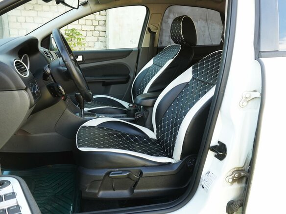 2011 Ford Focus II Рестайлинг, белый, 618000 рублей - вид 7