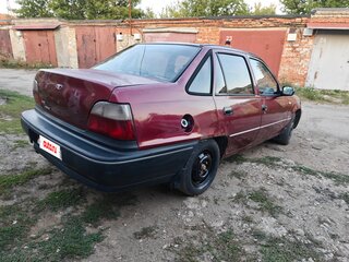 2000 Daewoo Nexia I, красный, 27000 рублей, вид 4