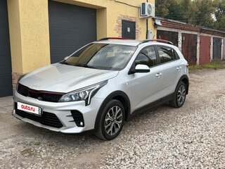 2022 Kia Rio X IV Рестайлинг, серебристый, 1989000 рублей, вид 1
