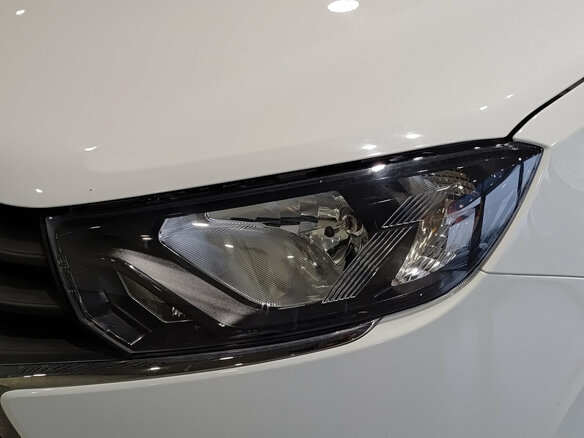 2023 Lada (ВАЗ) Granta I Рестайлинг, белый - вид 16
