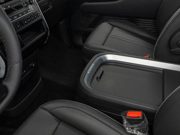 2026 Hyundai Staria I Рестайлинг, чёрный, 7200000 рублей - вид 19