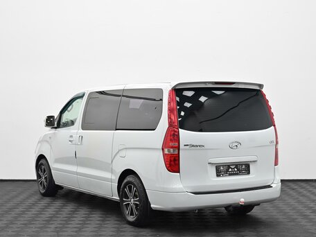 2014 Hyundai Grand Starex I, белый, 1799000 рублей, вид 4