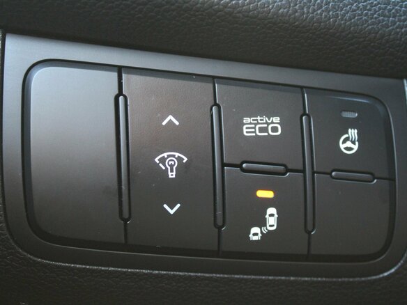 2016 Kia Ceed II Рестайлинг, чёрный, 1485000 рублей - вид 17
