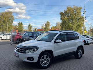 2011 Volkswagen Tiguan I Рестайлинг, белый, 1080000 рублей, вид 2