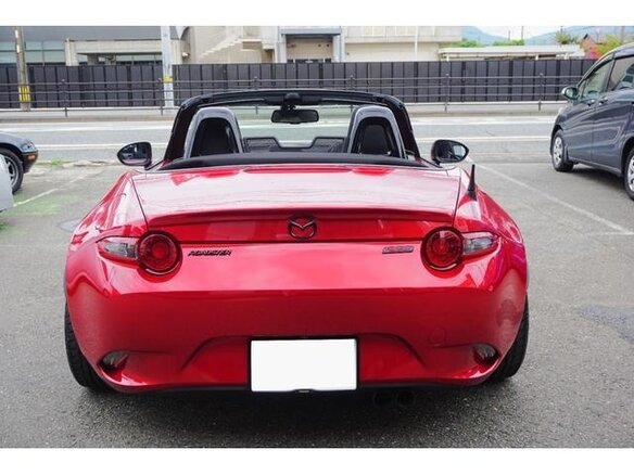 2022 Mazda Roadster IV (ND), красный - вид 6