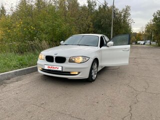 2011 BMW 1 серии 116i I (E81/E82/E87/E88) Рестайлинг, белый, 730000 рублей, вид 4
