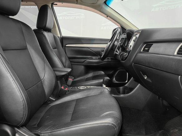 2012 Mitsubishi Outlander III, белый, 1249000 рублей - вид 12