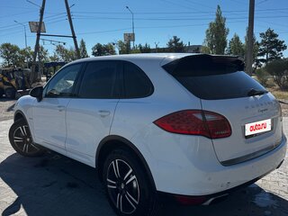2013 Porsche Cayenne Diesel II (958), белый, 2500000 рублей, вид 5