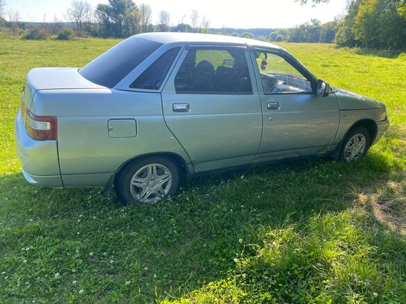 1998 Lada (ВАЗ) 2110, серебристый, 115000 рублей - вид 3