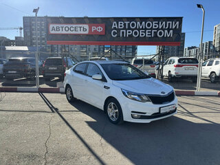 2015 Kia Rio III Рестайлинг, белый, 874657 рублей, вид 5