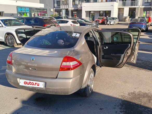 2007 Renault Megane II Рестайлинг, бежевый, 475000 рублей - вид 6