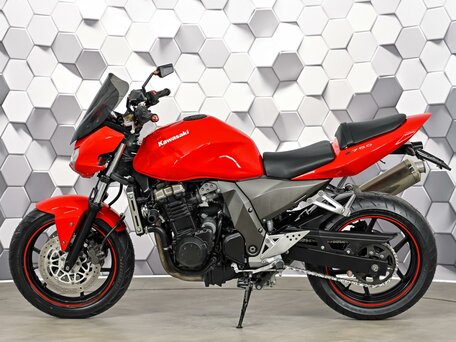 2004 Kawasaki Z 750, красный, 419000 рублей, вид 4