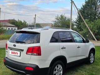 2009 Kia Sorento II, белый, 1390000 рублей, вид 4