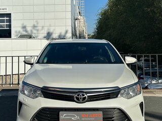 2016 Toyota Camry VII (XV50) Рестайлинг, белый, 1549000 рублей, вид 2