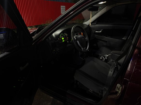 2012 Lada (ВАЗ) Priora I, пурпурный, 375000 рублей - вид 4