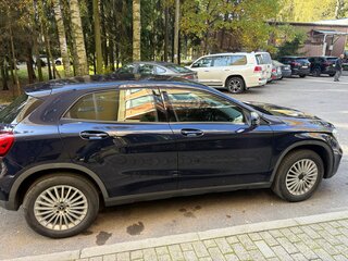 2017 Mercedes-Benz GLA 200 I (X156), синий, 1600000 рублей, вид 3