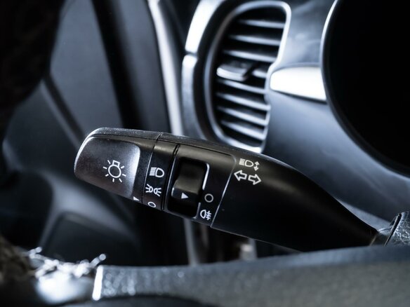 2019 Kia Rio X-Line IV, серебристый, 1540000 рублей - вид 16