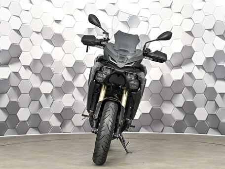 2026 Yamaha Tracer 9, чёрный, 1849000 рублей, вид 5