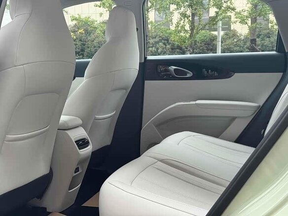 2025 Geely Geome Xingyuan 40.16 kWh, зелёный, 1550000 рублей - вид 6