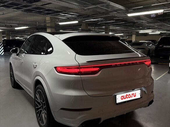 2021 Porsche Cayenne Coupé III, белый, 8499000 рублей - вид 2