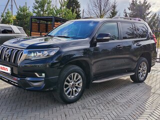2020 Toyota Land Cruiser Prado 150 Series Рестайлинг 2, чёрный, 4500000 рублей, вид 1