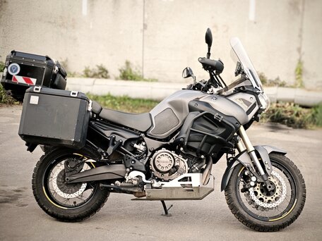 2013 Yamaha XT1200Z Super Tenere, серый, 910000 рублей, вид 1