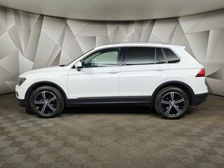 2017 Volkswagen Tiguan II, серый, 2497000 рублей, вид 5