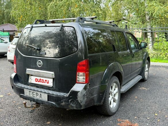 2011 Nissan Pathfinder III Рестайлинг, чёрный, 1220000 рублей - вид 6