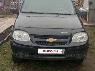 2011 Chevrolet Niva I Рестайлинг, чёрный, 350000 рублей, вид 2