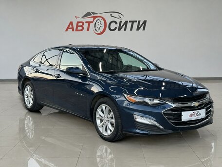 2019 Chevrolet Malibu IX Рестайлинг, синий, 1520000 рублей, вид 4