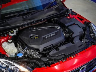 2014 Volvo V40 II, красный, 1350000 рублей, вид 5