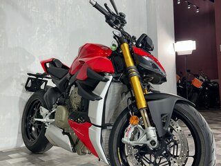 2020 Ducati Streetfighter V4, красный, 1810000 рублей, вид 4