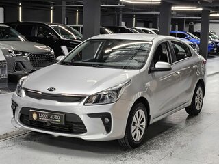 2019 Kia Rio IV, серебристый, 1680000 рублей, вид 3