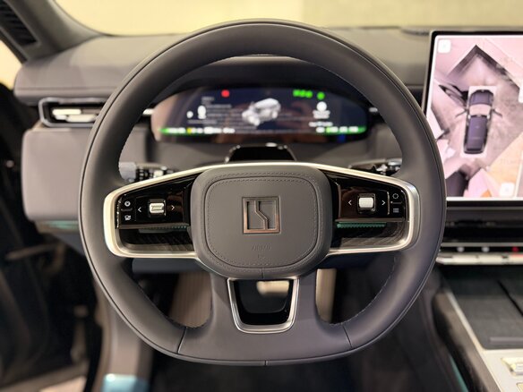 2026 Zeekr 9X 55 kWh, чёрный, 12500000 рублей - вид 15
