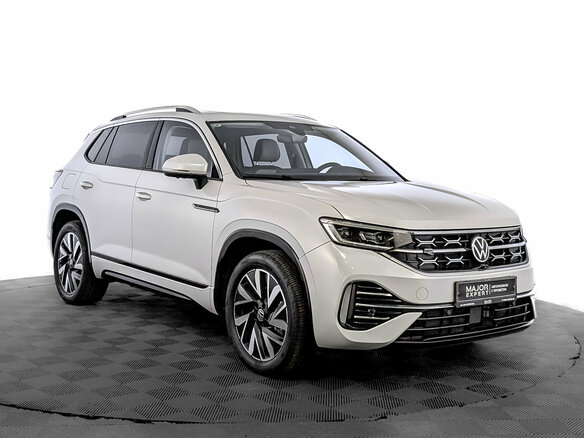 2023 Volkswagen Tayron X I Рестайлинг, белый, 4040000 рублей - вид 2