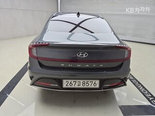 2023 Hyundai Sonata VIII (DN8), серый, 1900000 рублей, вид 3
