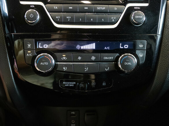 2014 Nissan Qashqai II, белый, 1386000 рублей - вид 19