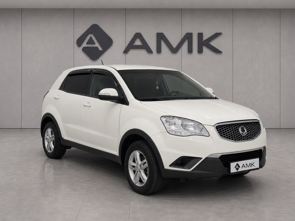 2013 SsangYong Actyon II, белый - вид 1