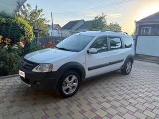 2019 Lada (ВАЗ) Largus Cross I, белый, 825000 рублей, вид 2