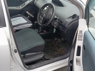 2005 Toyota Vitz II (XP90), серый, 480000 рублей, вид 5