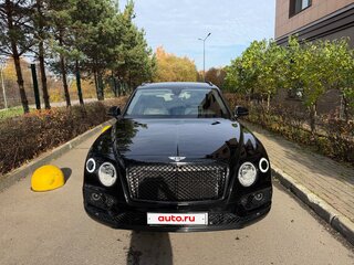 2017 Bentley Bentayga I, чёрный, 8400000 рублей, вид 3