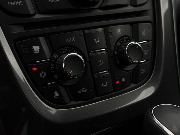 2012 Opel Astra J Рестайлинг, бежевый - вид 17