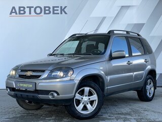 2018 Chevrolet Niva I Рестайлинг, коричневый, 798000 рублей, вид 1