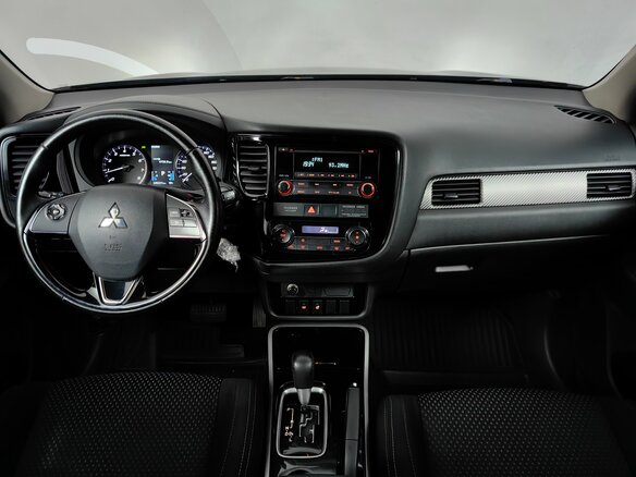 2018 Mitsubishi Outlander III Рестайлинг 2, синий, 1555000 рублей - вид 5