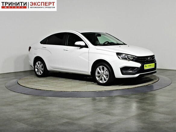 2024 Lada (ВАЗ) Vesta I Рестайлинг (NG), белый - вид 2