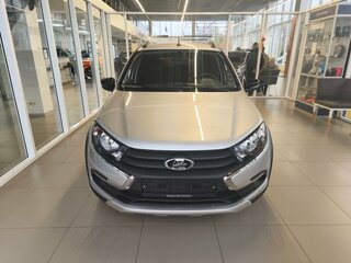 2026 Lada (ВАЗ) Granta Cross I Рестайлинг, серебристый, 1225000 рублей, вид 2